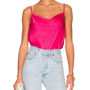 Revolve Top